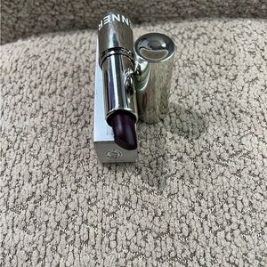 Kylie Cosmetics Silver Series Lipstick LOVESICK BNIB